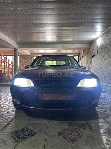 Opel Vectra-1