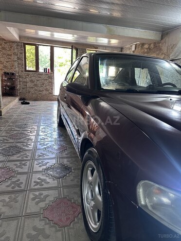 Opel Vectra-6