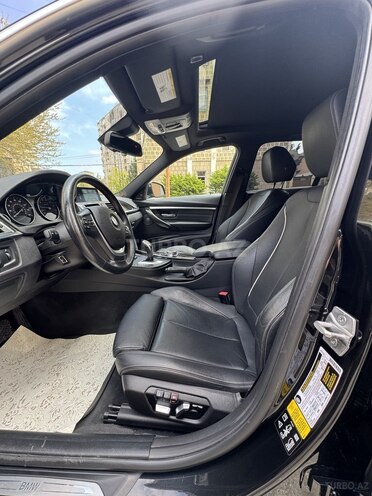 BMW 330-15