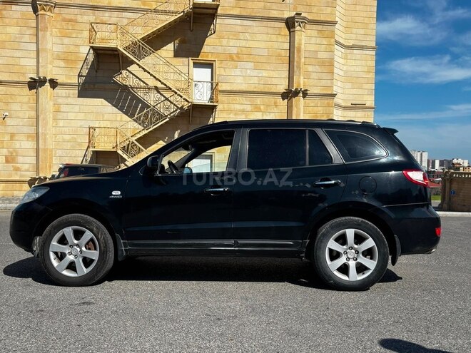 Hyundai Santa Fe-5