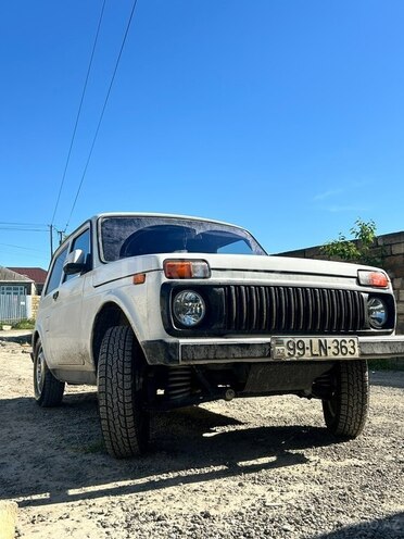 LADA (VAZ) Niva-4