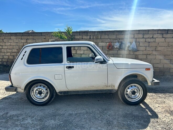 LADA (VAZ) Niva-5