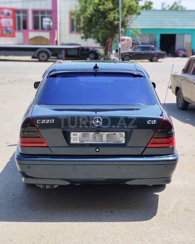 Mercedes C 220-10