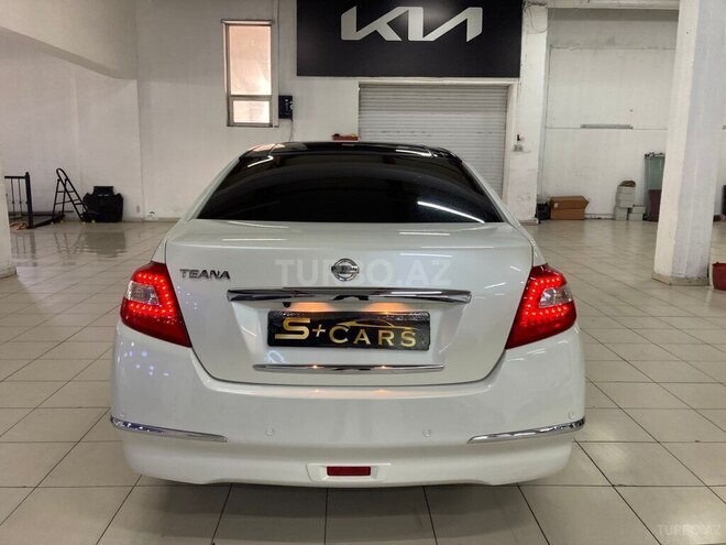 Nissan Teana-8