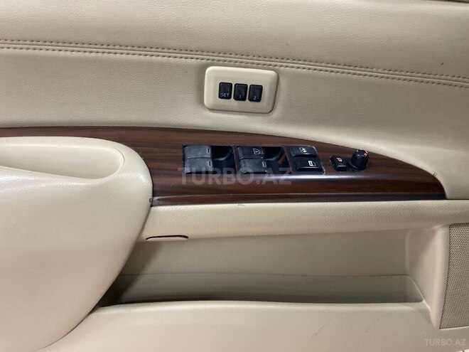 Nissan Teana-11