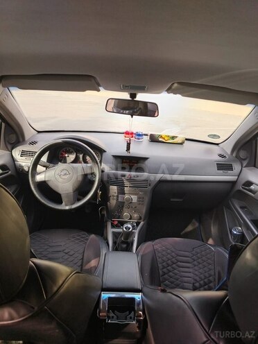 Opel Astra-10