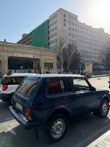 LADA (VAZ) Niva-6