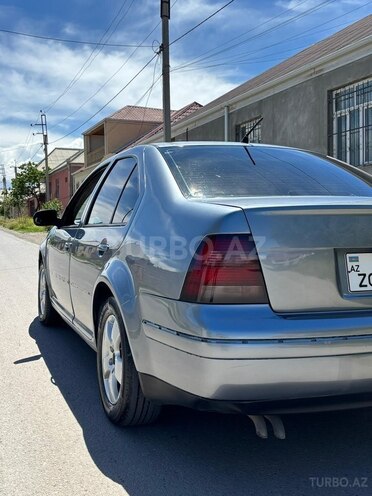 Volkswagen Jetta-3