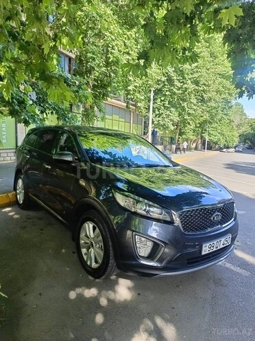Kia Sorento-9