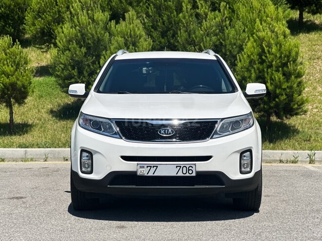 Kia Sorento-1