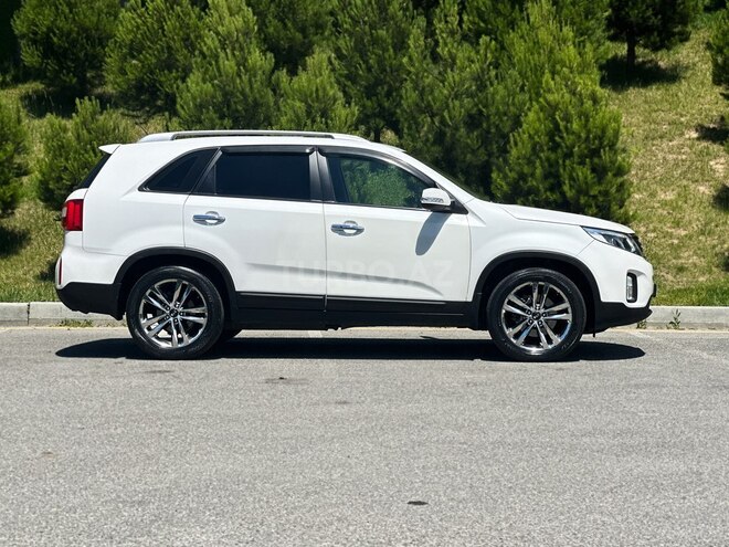 Kia Sorento-4