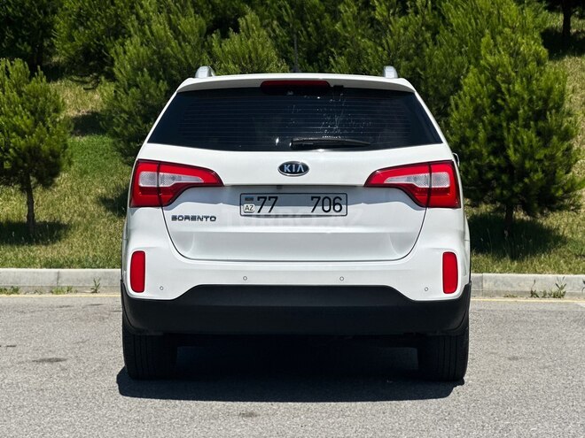 Kia Sorento-2