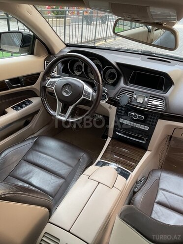 Mercedes E 200-9