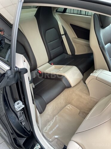 Mercedes E 200-7