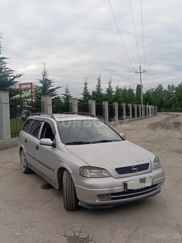 Opel Astra-1