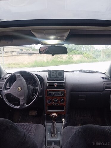 Opel Astra-7