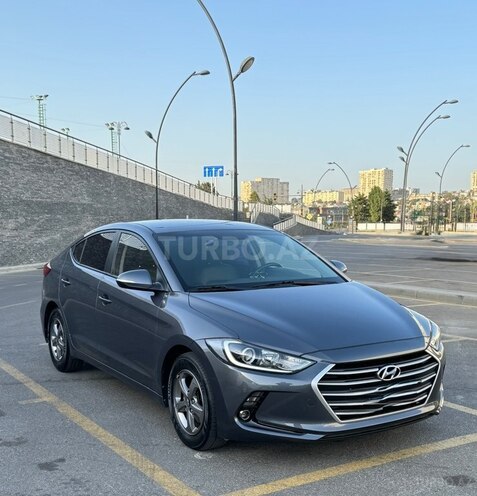 Hyundai Avante-1