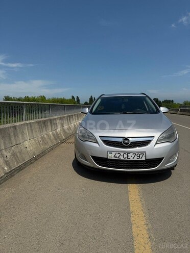 Opel Astra-1