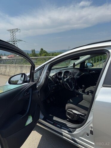 Opel Astra-9