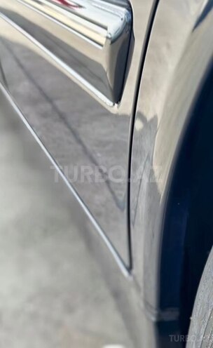 Mercedes E 240-8