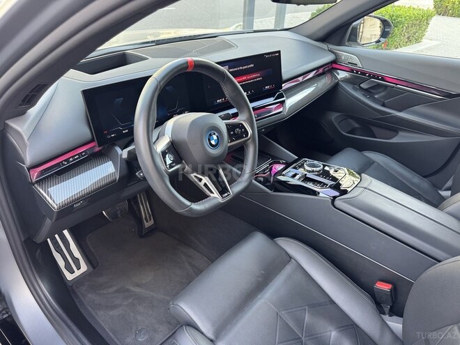 BMW i5-3