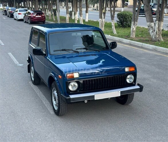 LADA (VAZ) Niva-4