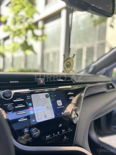 Toyota Camry-11