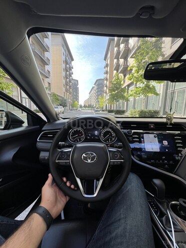 Toyota Camry-10