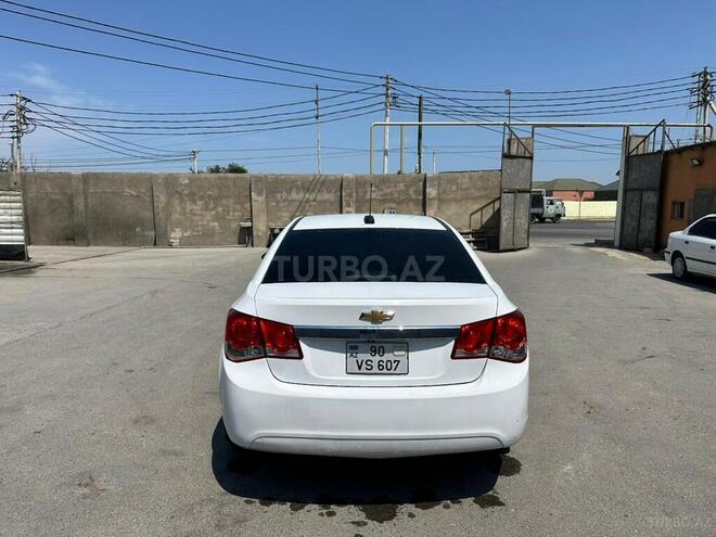 Chevrolet Cruze-5