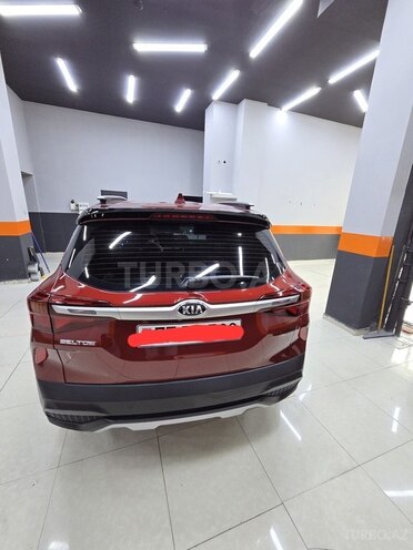 Kia Seltos-2