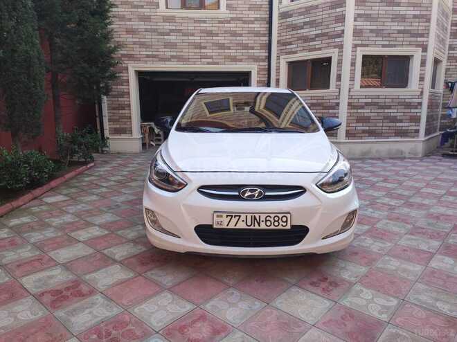 Hyundai Accent-1