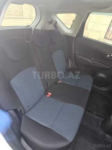 Nissan Note-5