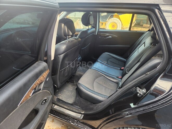 Mercedes E 220-7