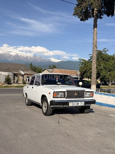 LADA (VAZ) 2107-2