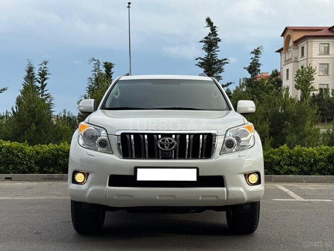 Toyota Land Cruiser Prado-4