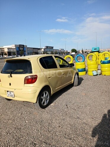 Toyota Vitz-9