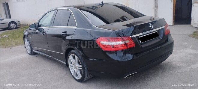 Mercedes E 220-4