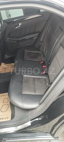 Mercedes E 220-10