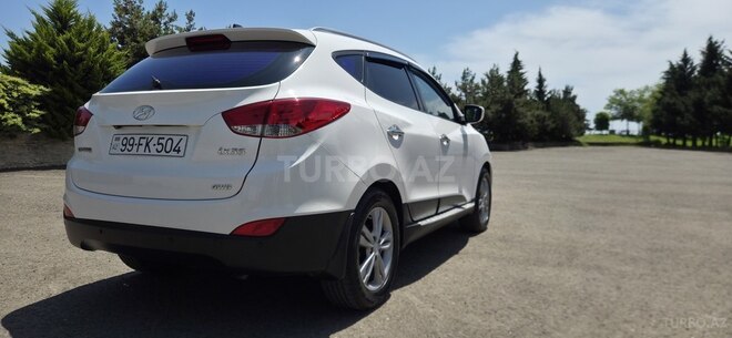 Hyundai ix35-7