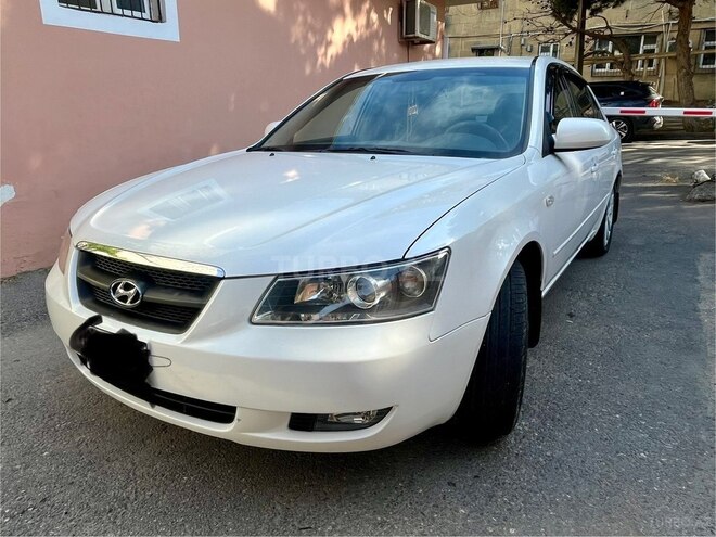 Hyundai Sonata-8