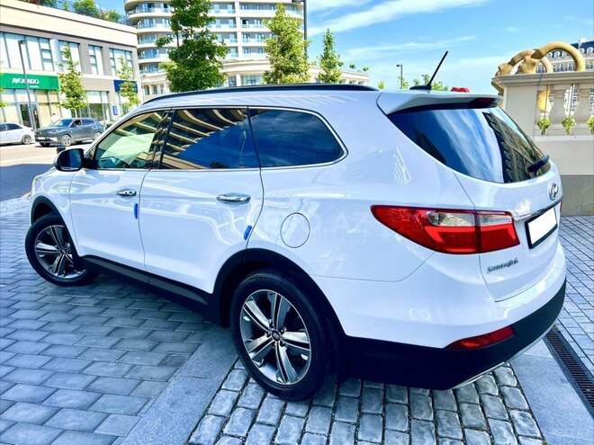 Hyundai Santa Fe-9