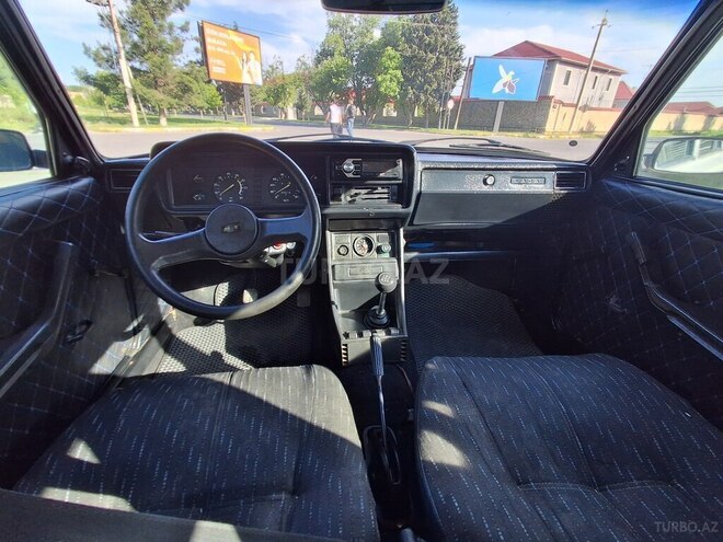 LADA (VAZ) 2107-10