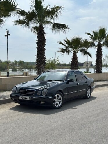 Mercedes E 220-15