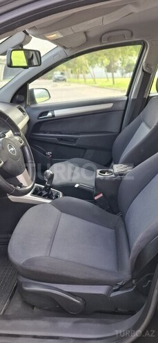 Opel Astra-14