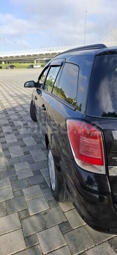 Opel Astra-12