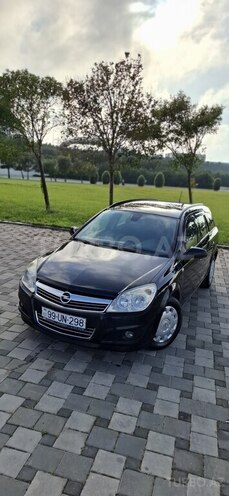 Opel Astra-11