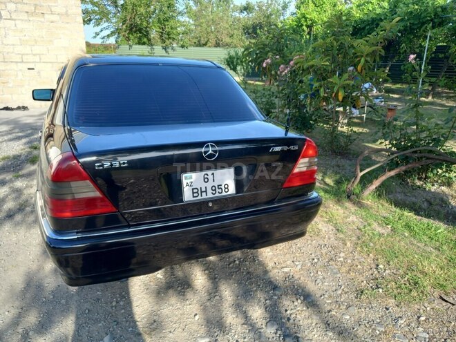 Mercedes C 230-6