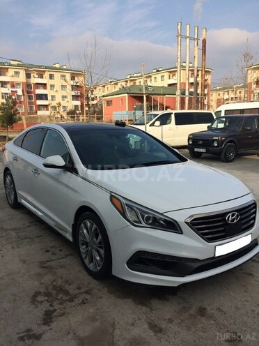 Hyundai Sonata-11