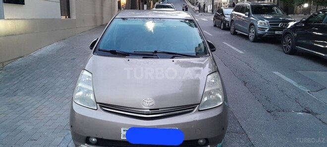 Toyota Prius-1