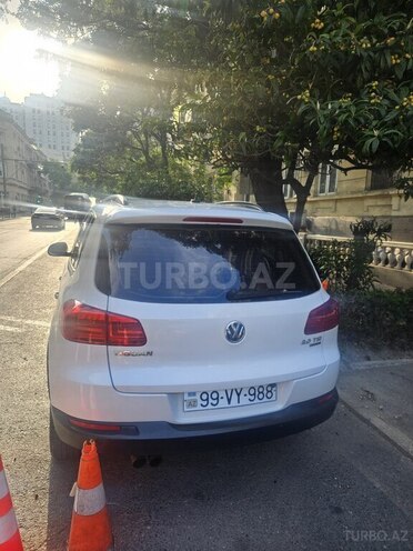 Volkswagen Tiguan-8